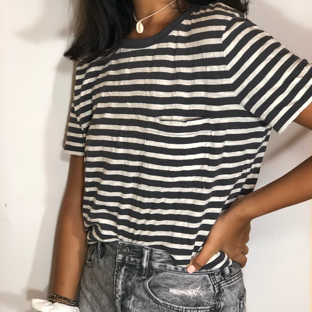 Old Navy boyfriend fit striped tee